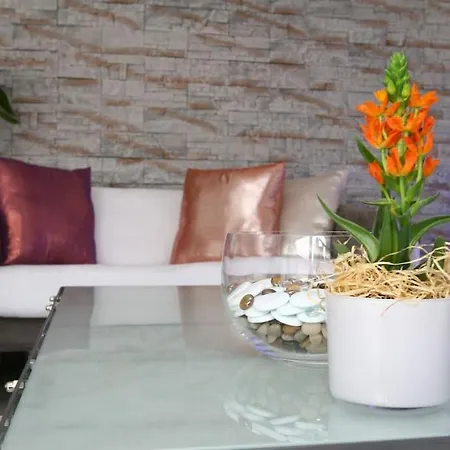 Life - Luxury In The Old Town.