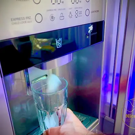 Life - Luxury In The Old Town. Apartmán