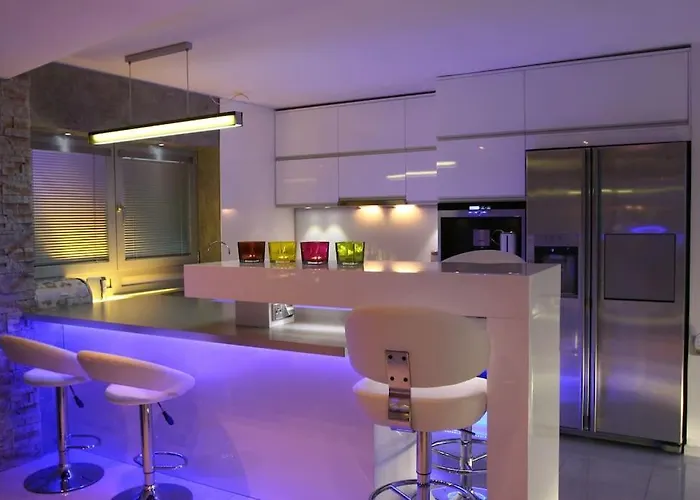 Apartament Life - Luxury In The Old Town. Bratysława