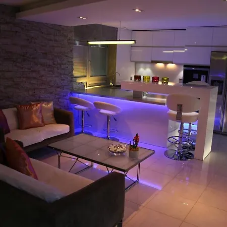 Life - Luxury In The Old Town. Bratysława